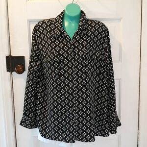 Milano large black white blouse